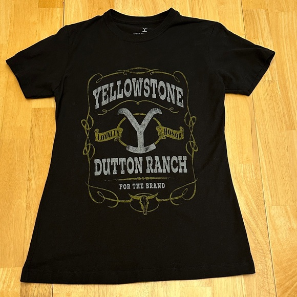 Yellowstone Tops - Yellowstone Dutton Ranch Black Women's Tee
